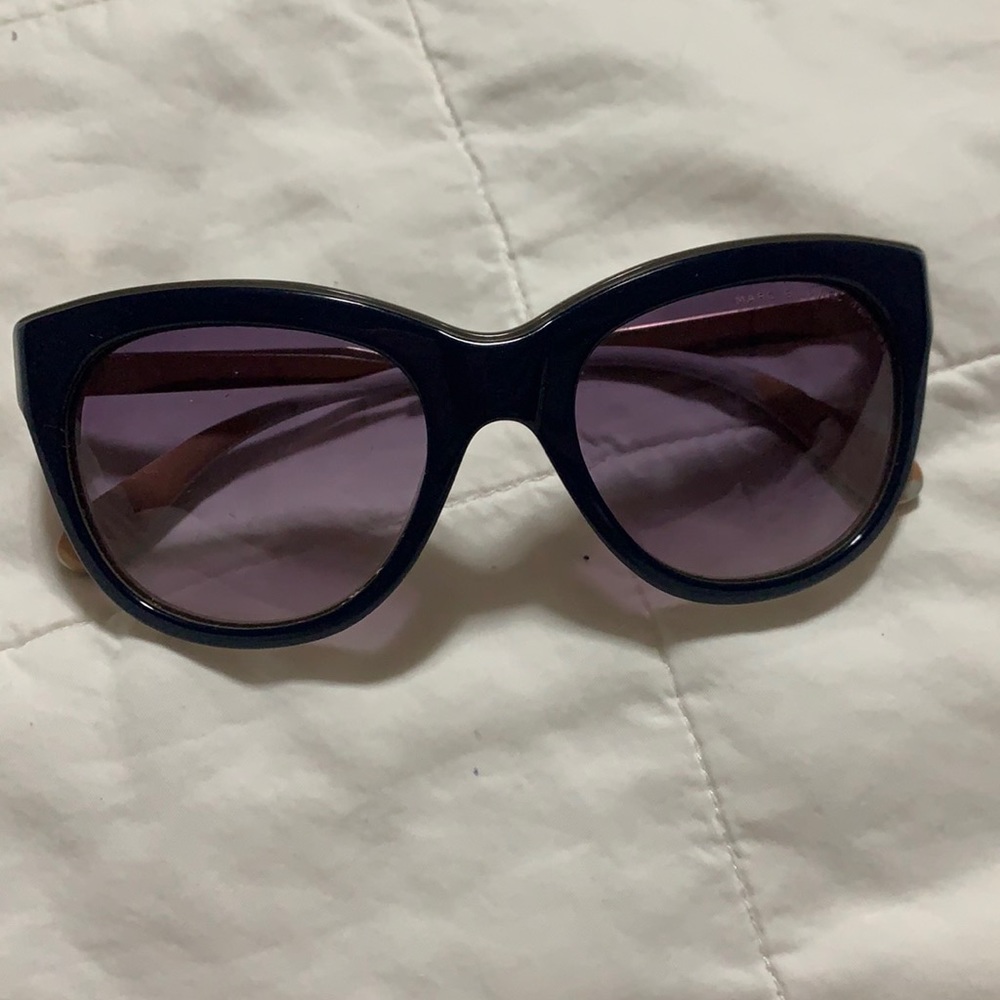 Marc by Marc jacob sun glasses